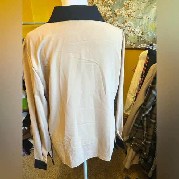 Tan & Black Blouse l PTP 20 - Picture 3 of 5